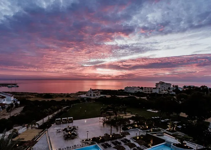 Hotel Cavo Zoe Seaside 4*