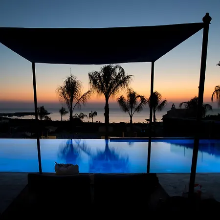 Cavo Zoe Seaside 호텔 4*