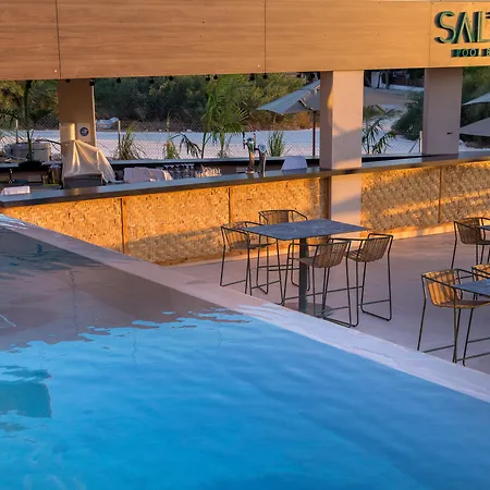 Cavo Zoe Seaside Hotel