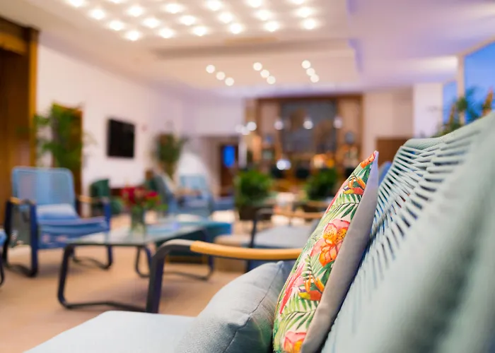 Cavo Zoe Seaside Hotel