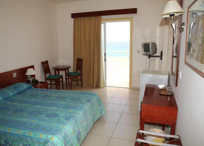 Cavo Zoe Seaside Hotel 3*