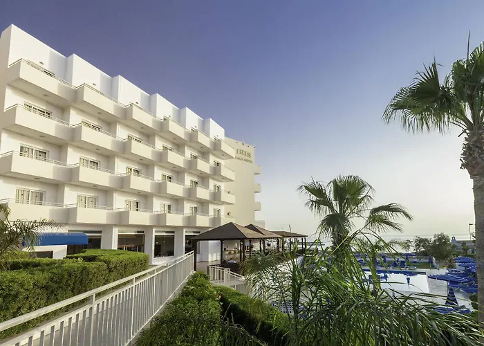 Cavo Zoe Seaside Hotel 3* Protaras