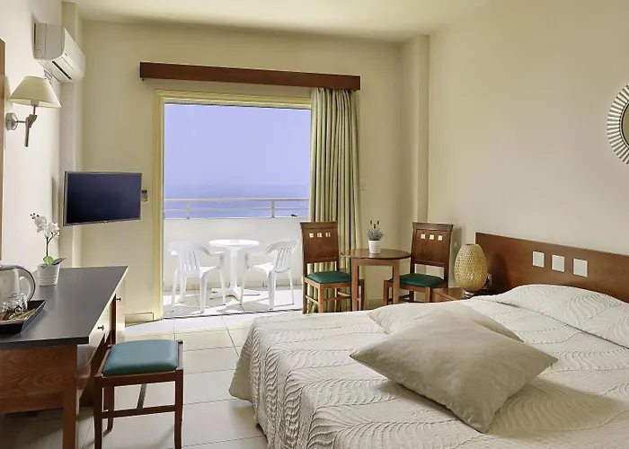Hotel Cavo Zoe Seaside Hotel 3*